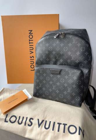 https://vipluxury.sk/LOUIS VUITTON Discovery Monogram pánsky ruksak