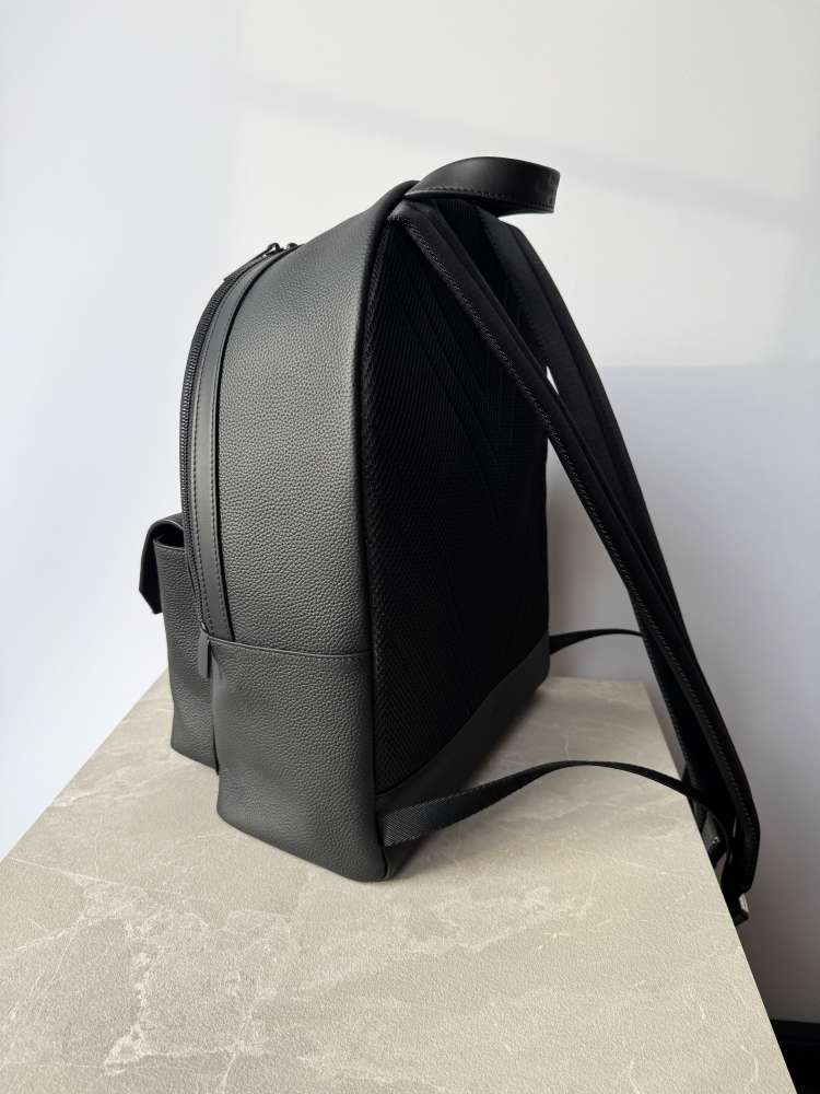 LOUIS VUITTON Aerogram Takeoff pánsky ruksak