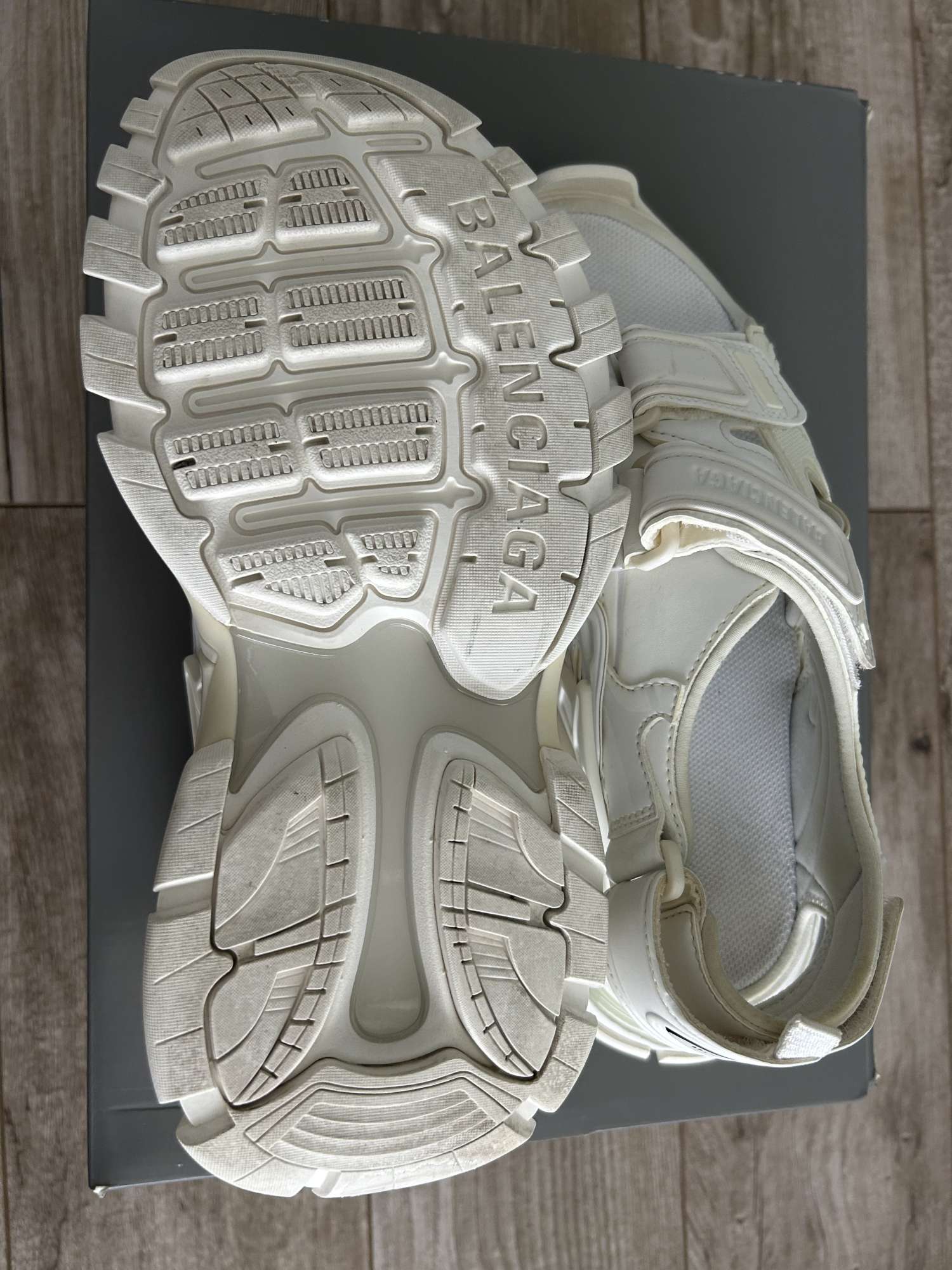 Sandále Balenciaga veľk. 38