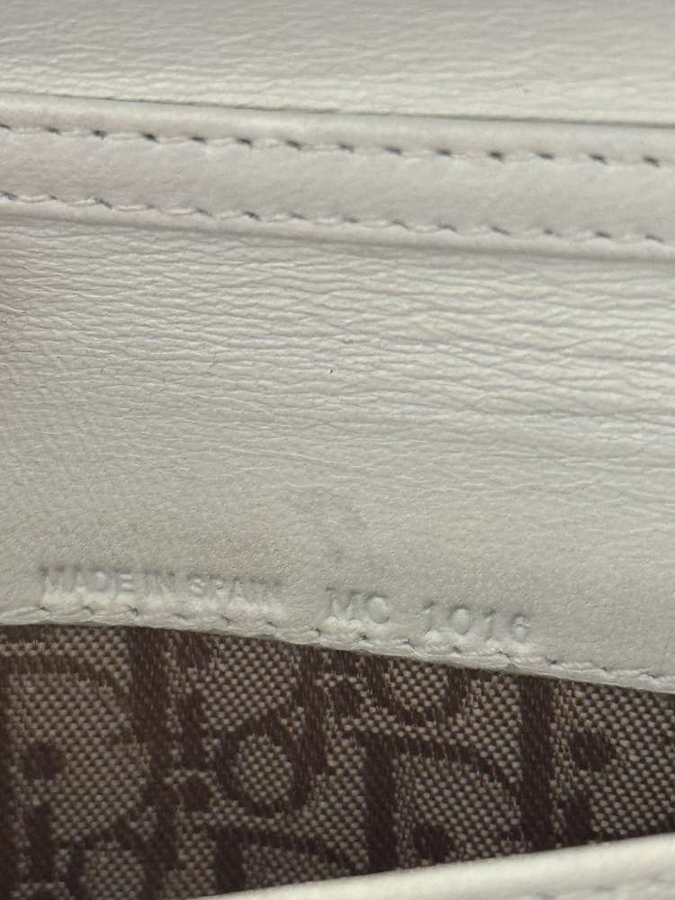 Lady dior crossbody/wallet on chain