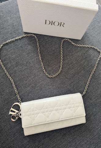 https://vipluxury.sk/Lady dior crossbody/wallet on chain