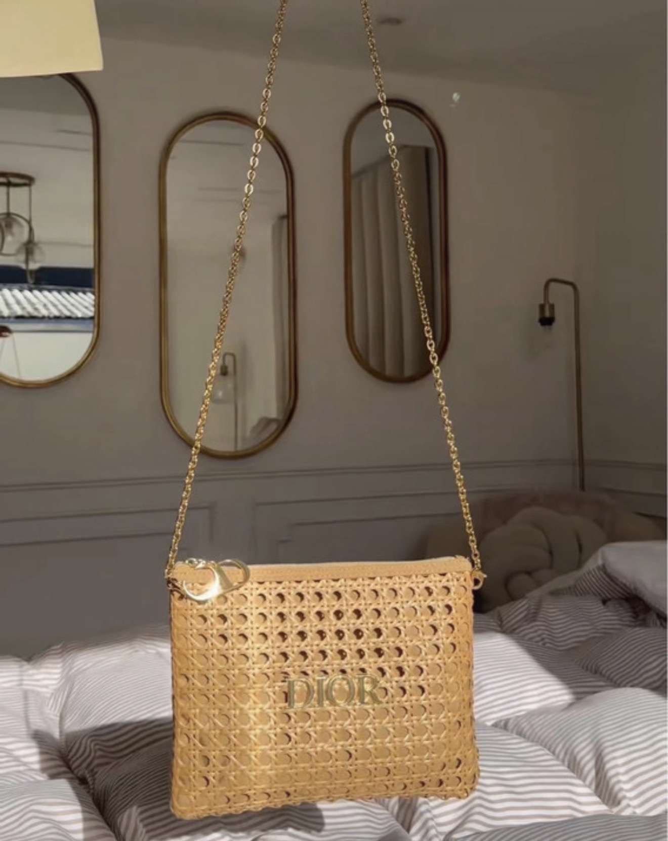 Dior kozmetika s clutchom