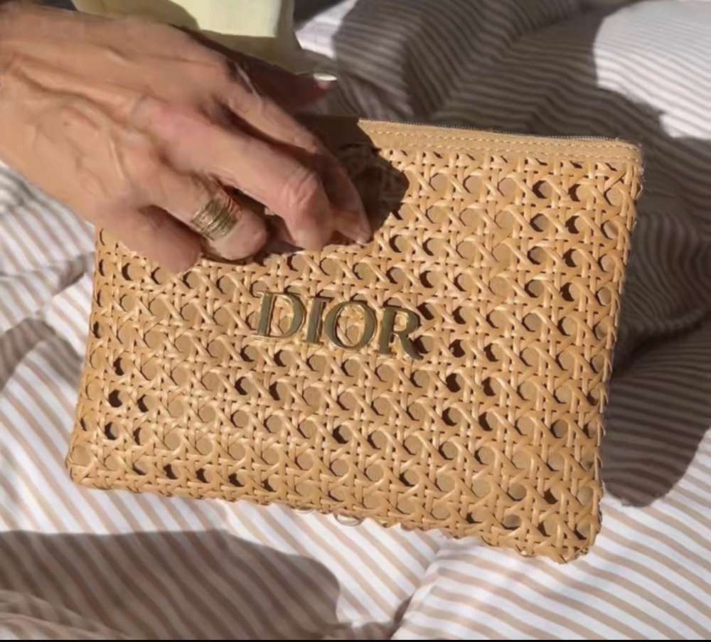 Dior kozmetika s clutchom