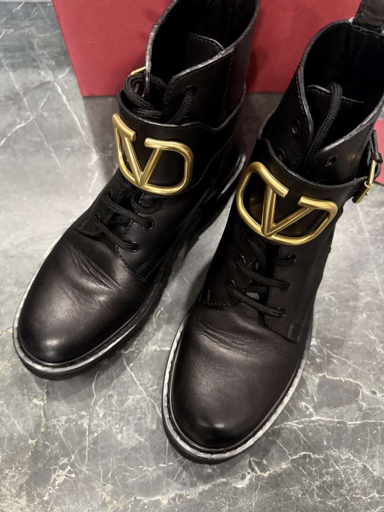 Valentino Logo 35mm combat boots