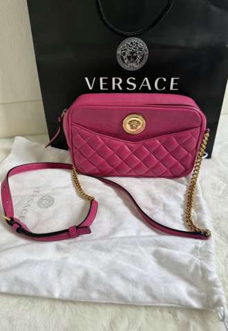 https://vipluxury.sk/Versace kabelka