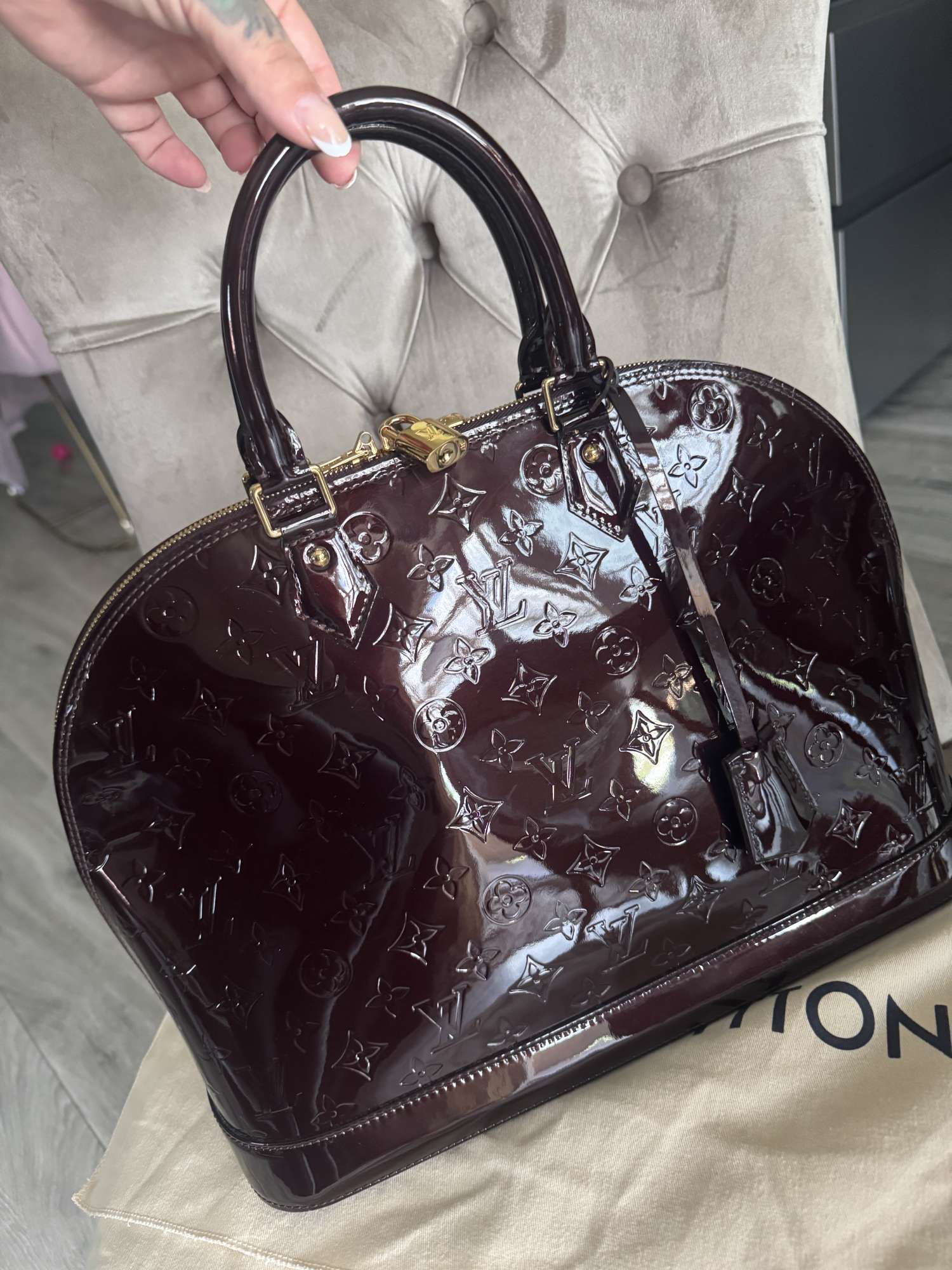 Louis Vuitton Alma Gm Amarante