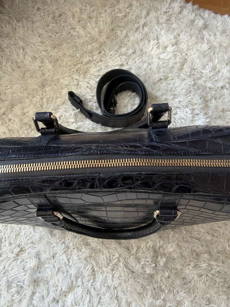 Corneliani pracovná taška z krokodílej kože