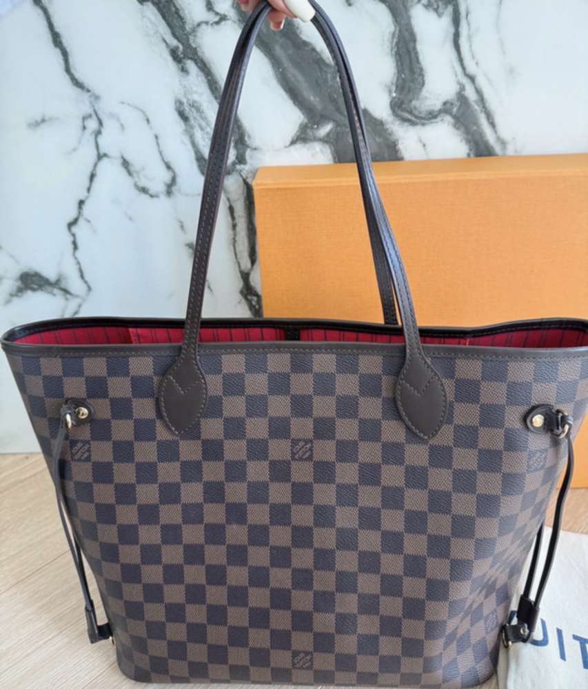 Louis Vuitton Neverfull Mm
