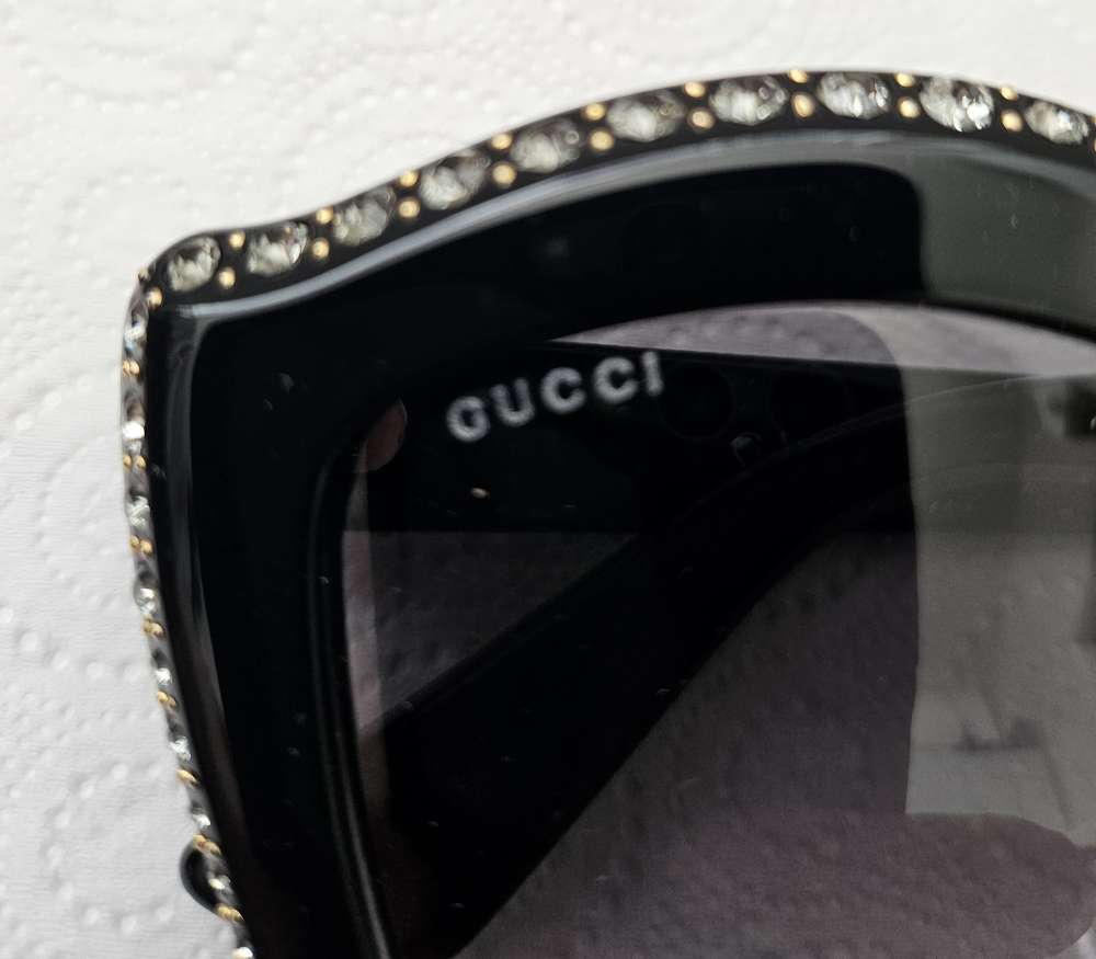 GUCCI slnečné okulaire model GG0118S