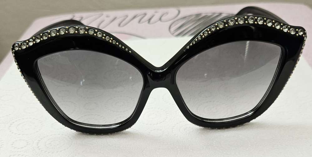 GUCCI slnečné okulaire model GG0118S