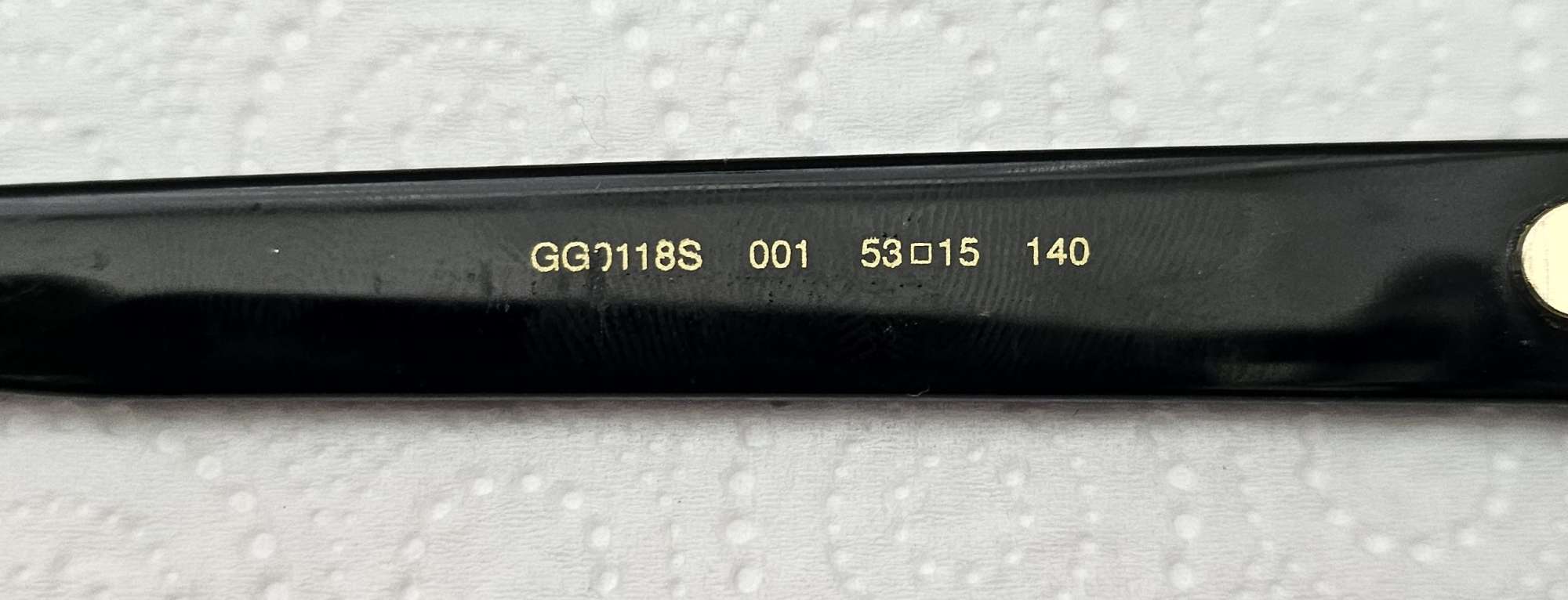 GUCCI slnečné okulaire model GG0118S