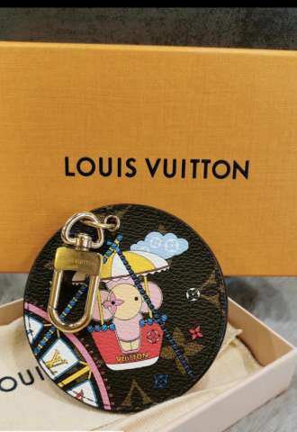 https://vipluxury.sk/Louis Vuitton kľúčenka