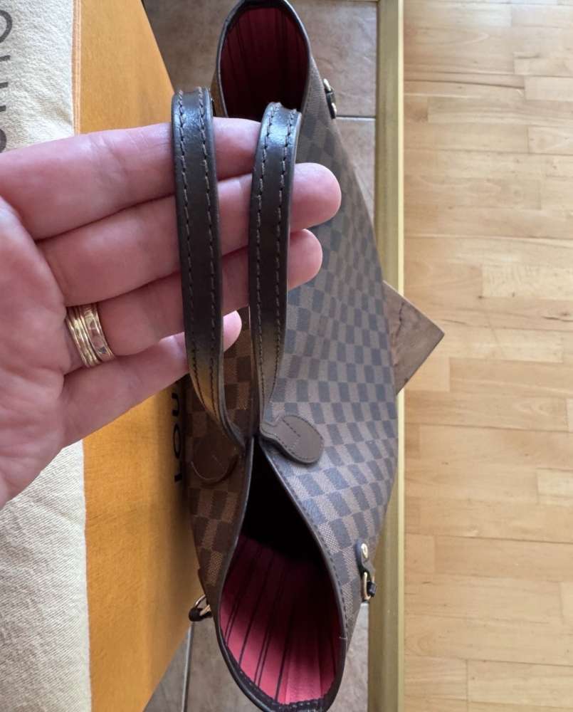 Louis Vuitton Neverfull Mm