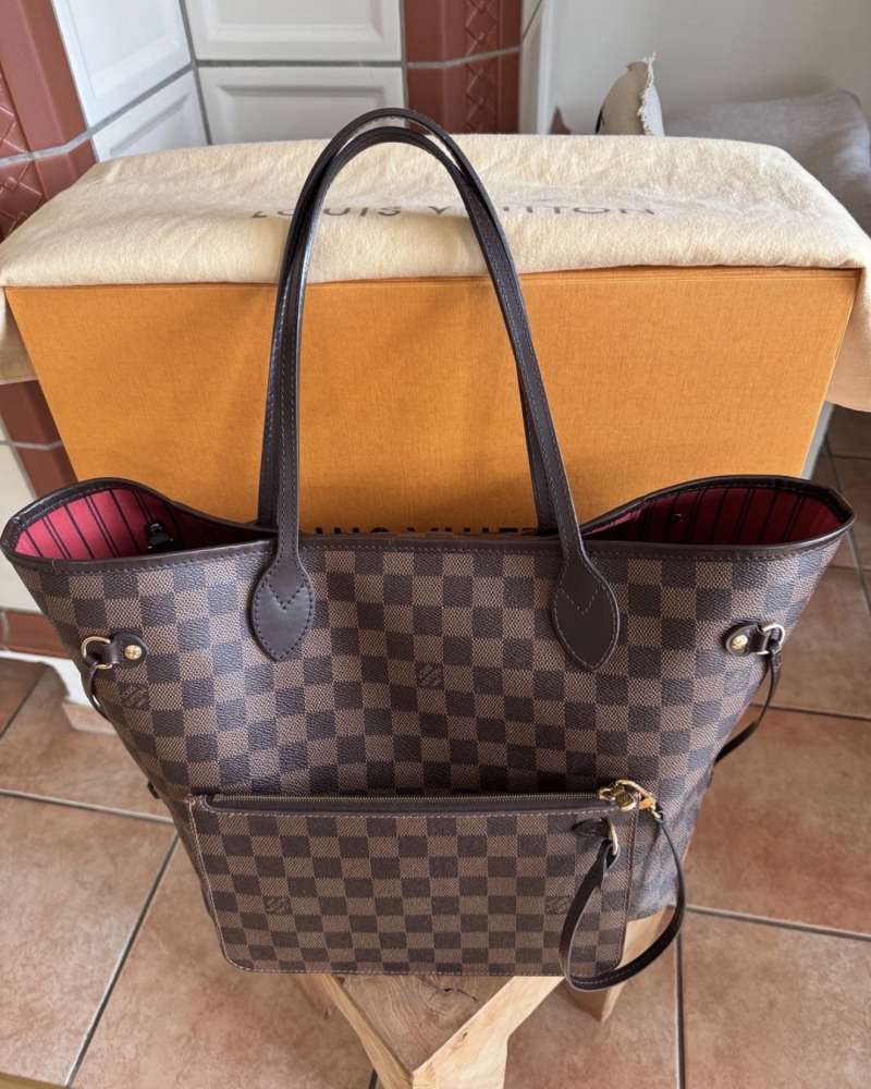 Louis Vuitton Neverfull Mm