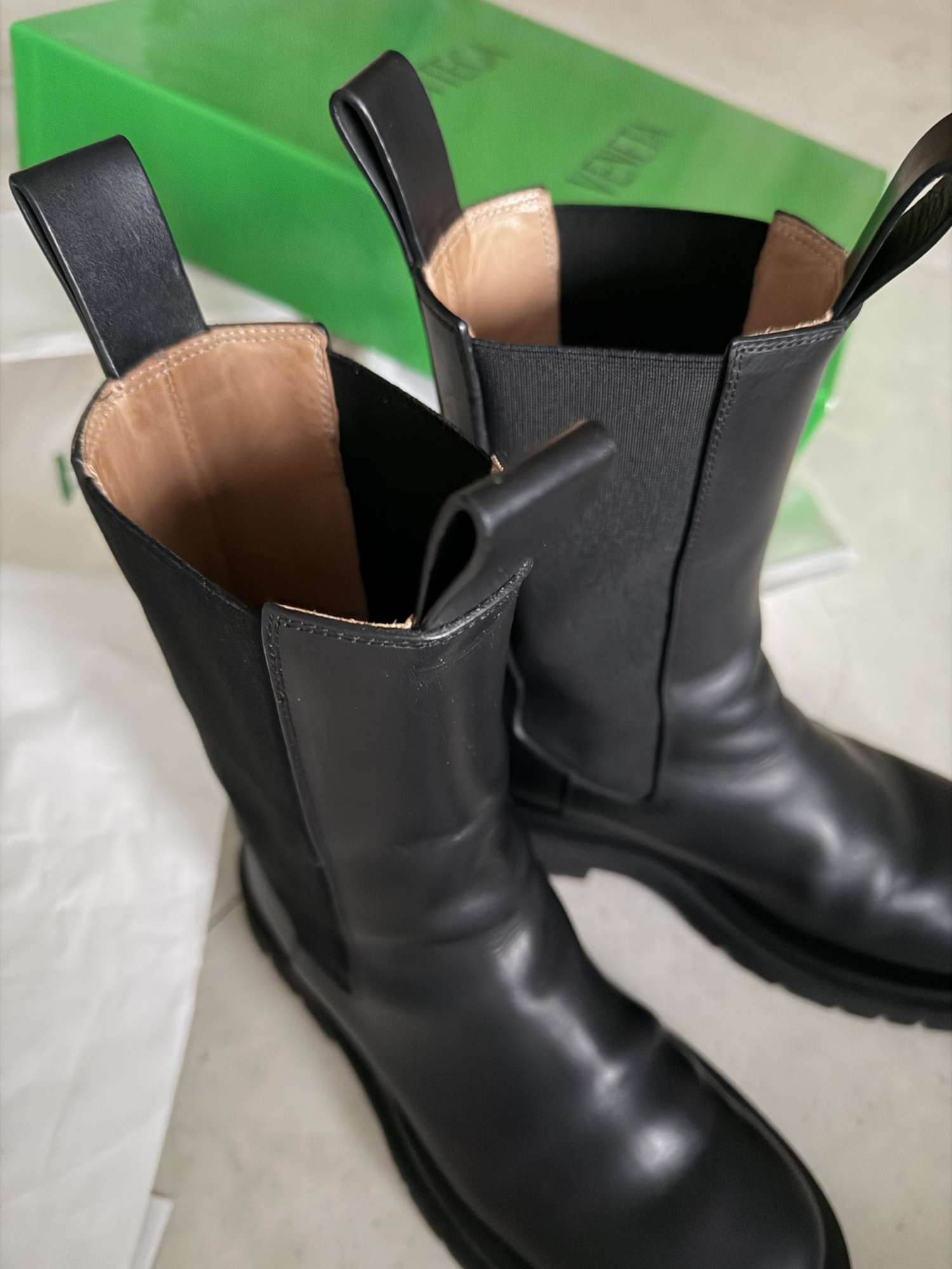 Čižmy Bottega Veneta