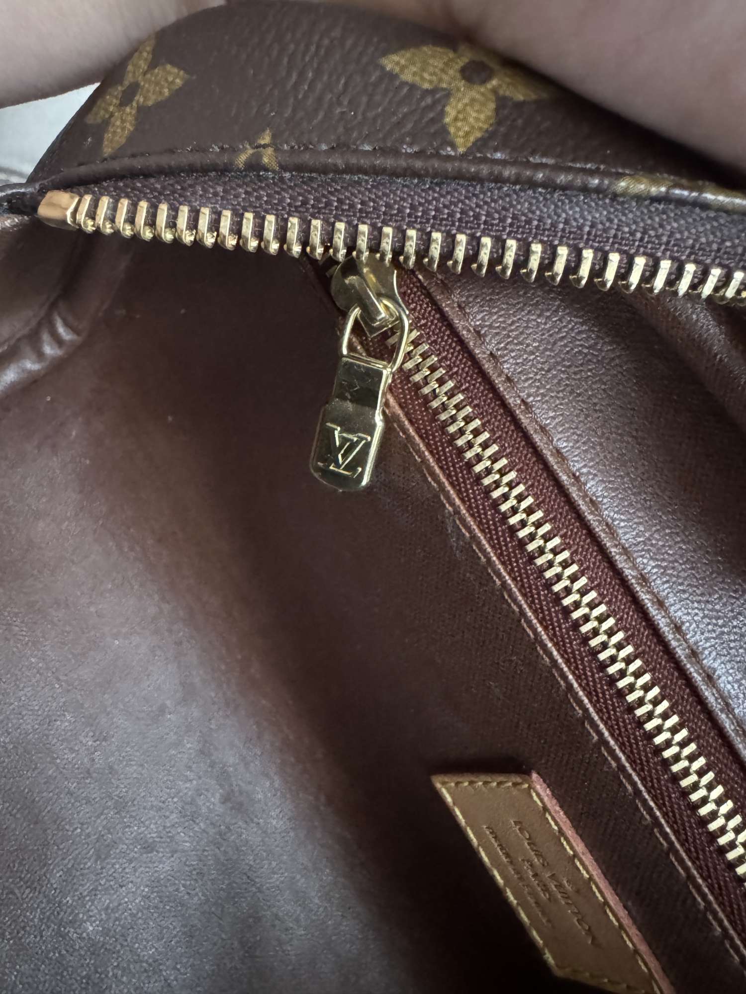 Louis Vuitton king size toiletry