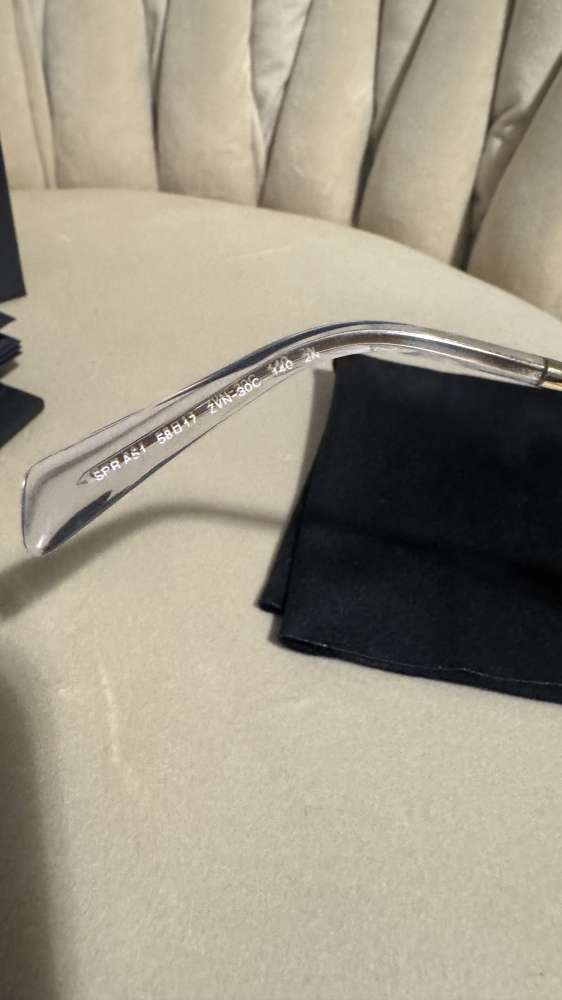 Prada slnečné okuliare