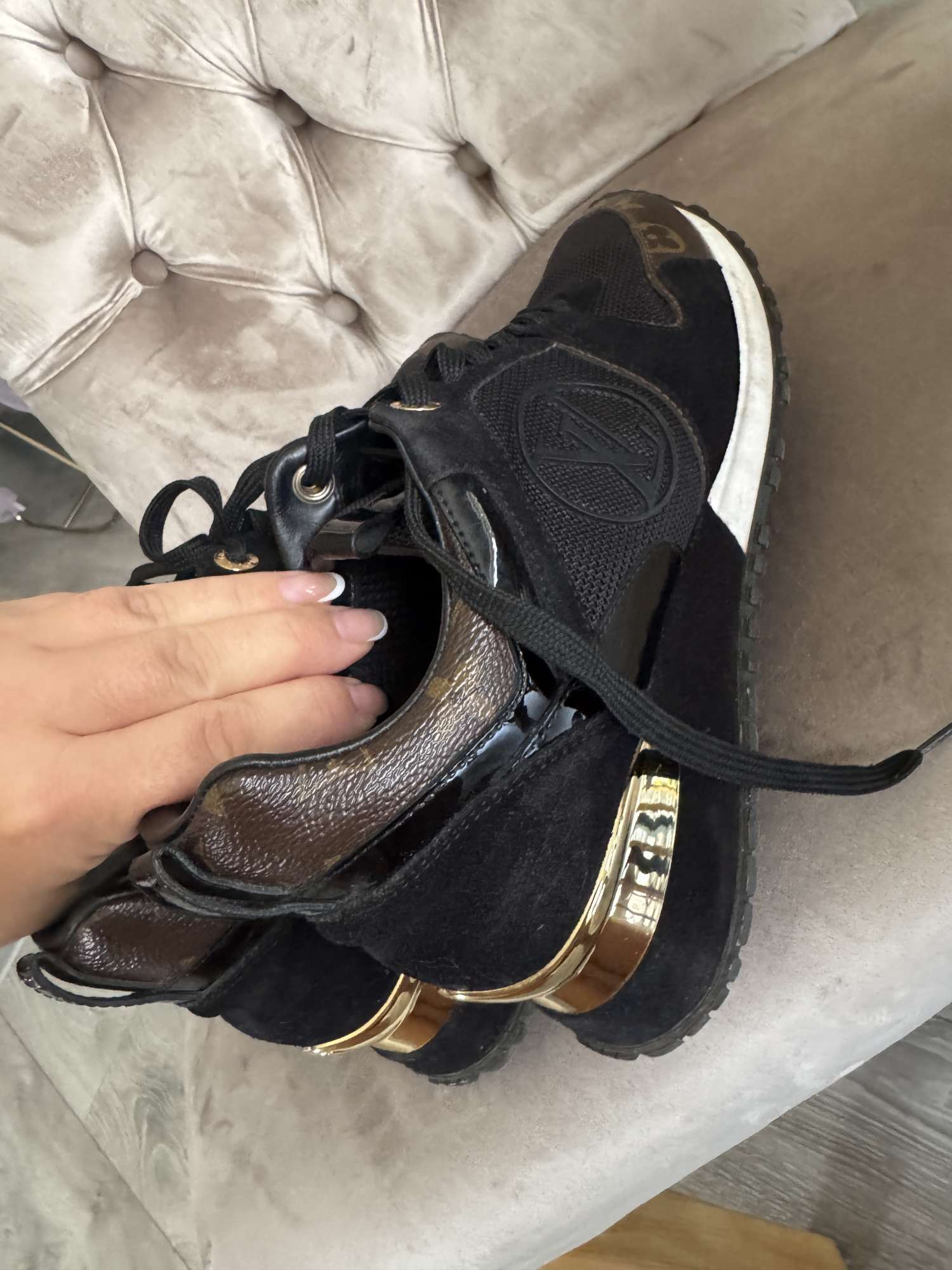 Louis Vuitton Run Away