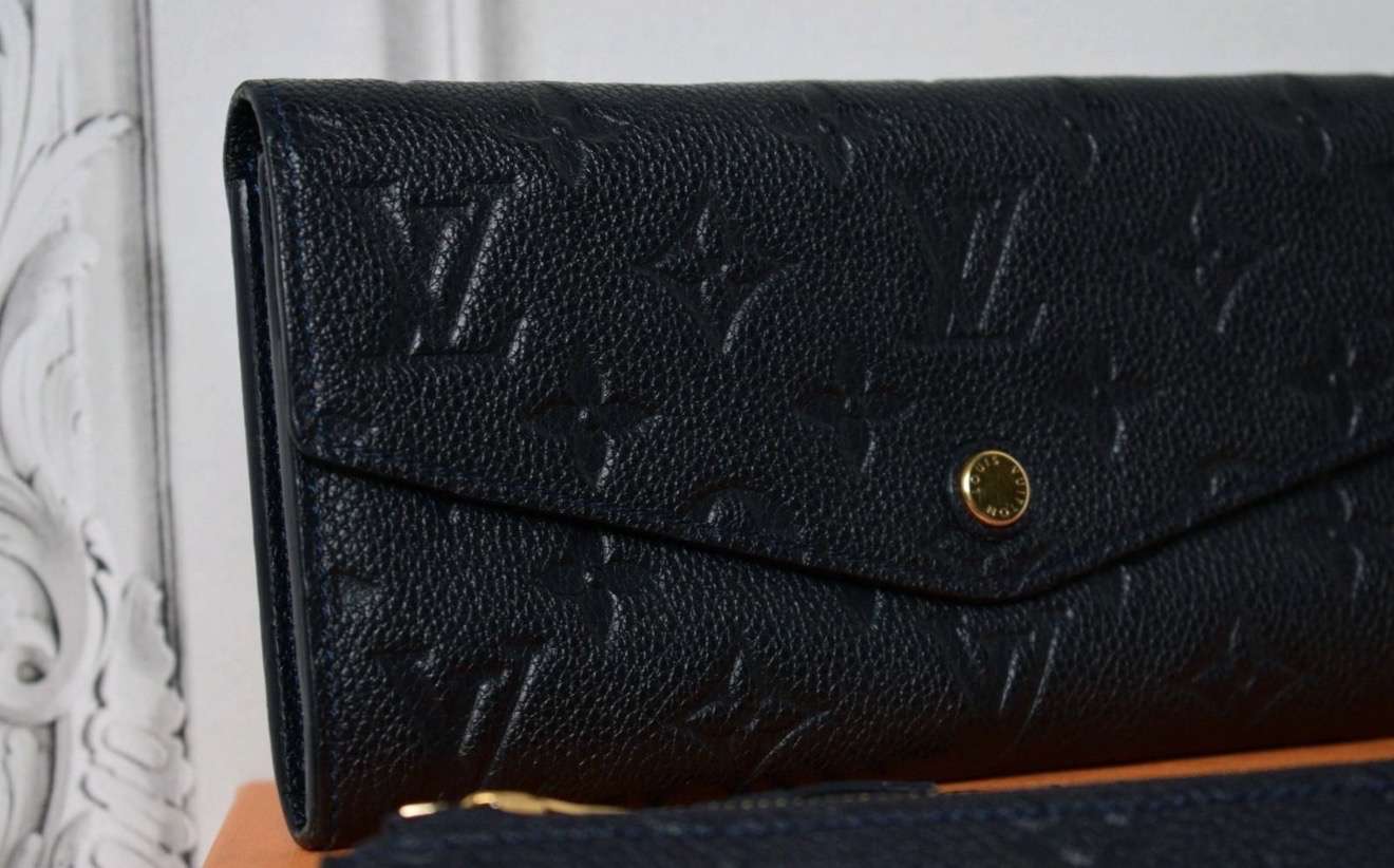 Louis Vuitton Sarah peňaženka