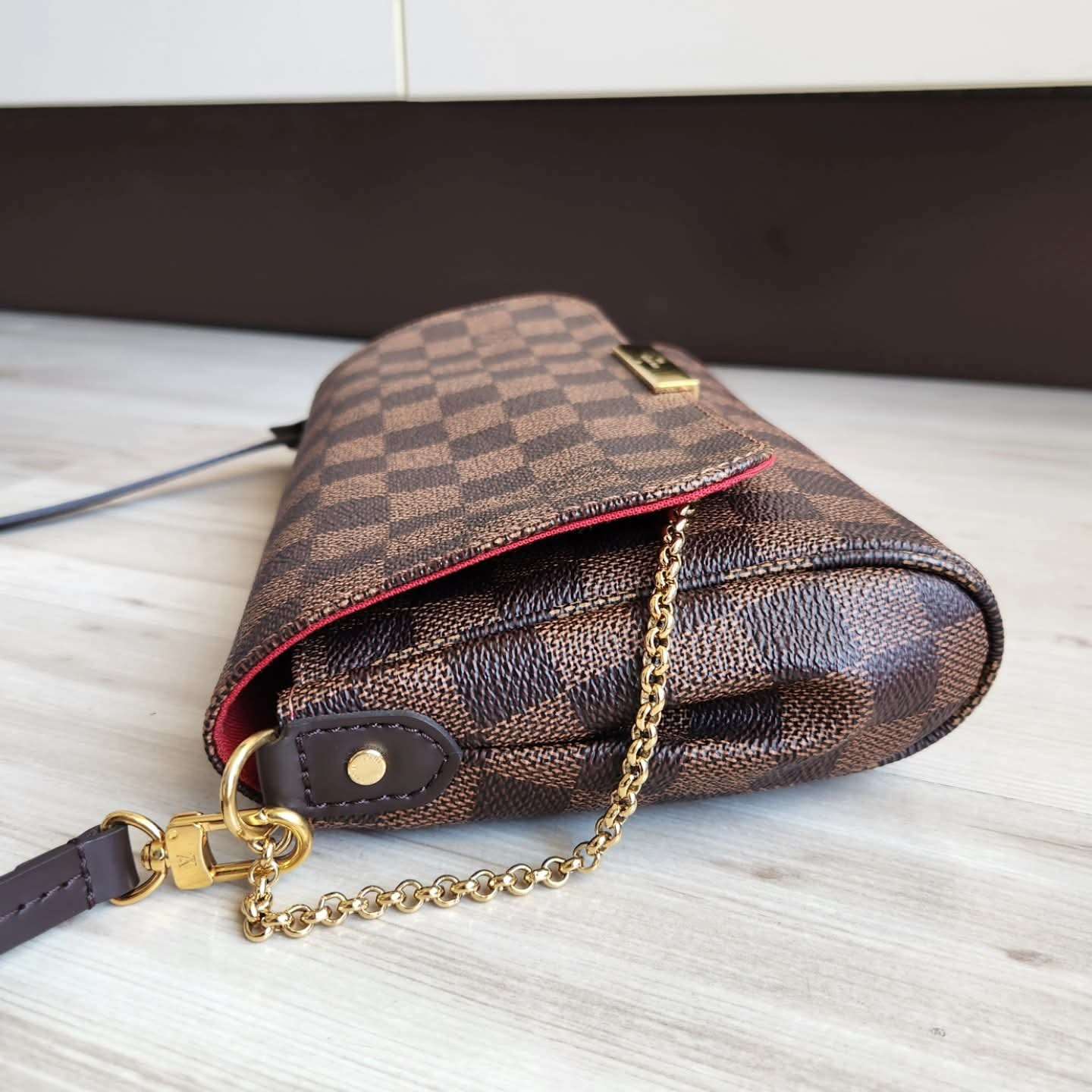 Louis Vuitton Favorite MM