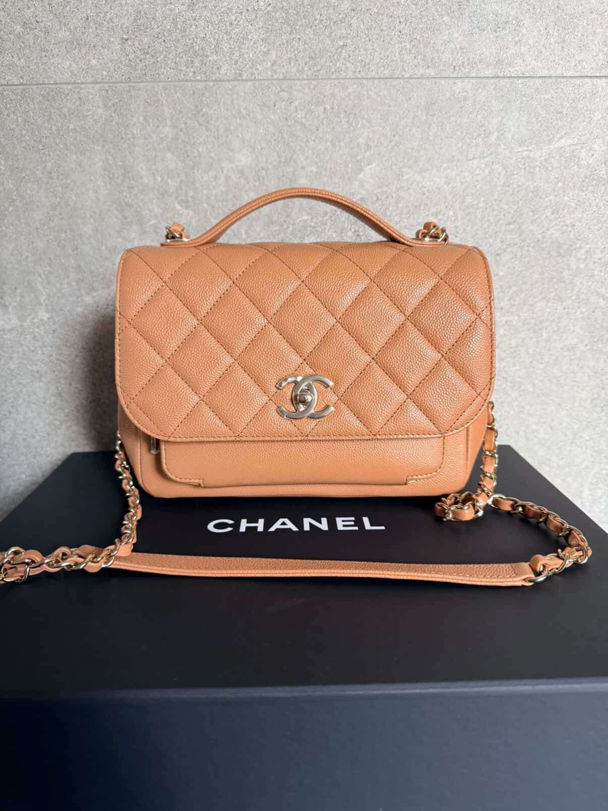 Chanel kabelka