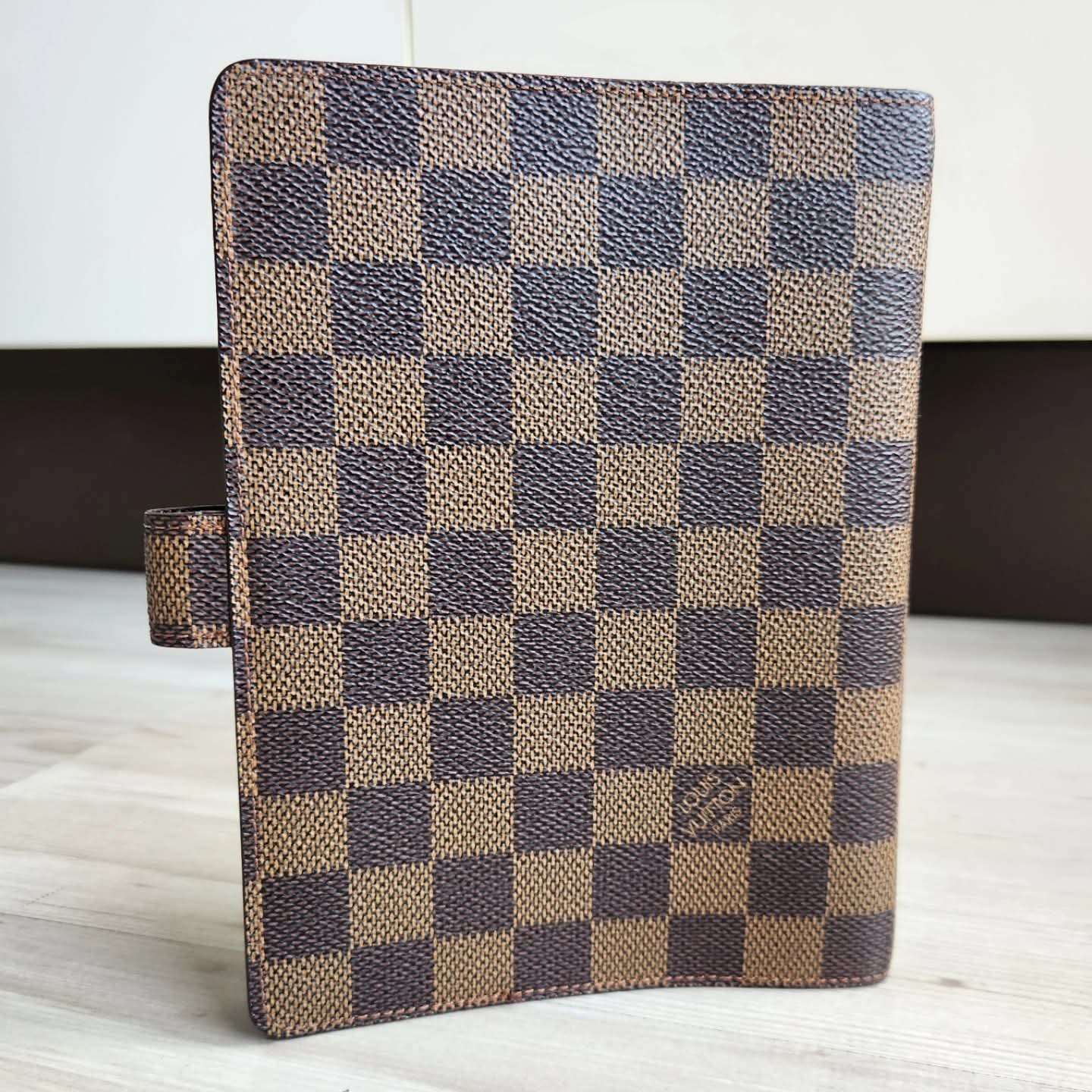 Louis Vuitton Agenda MM
