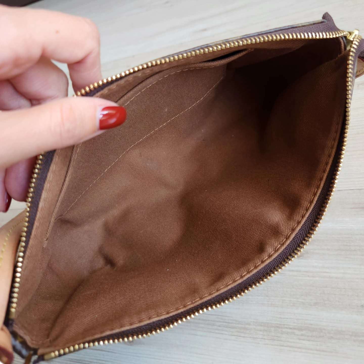 Louis Vuitton Pochette Accessoires NM