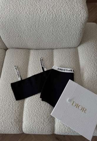 https://vipluxury.sk/Dior set