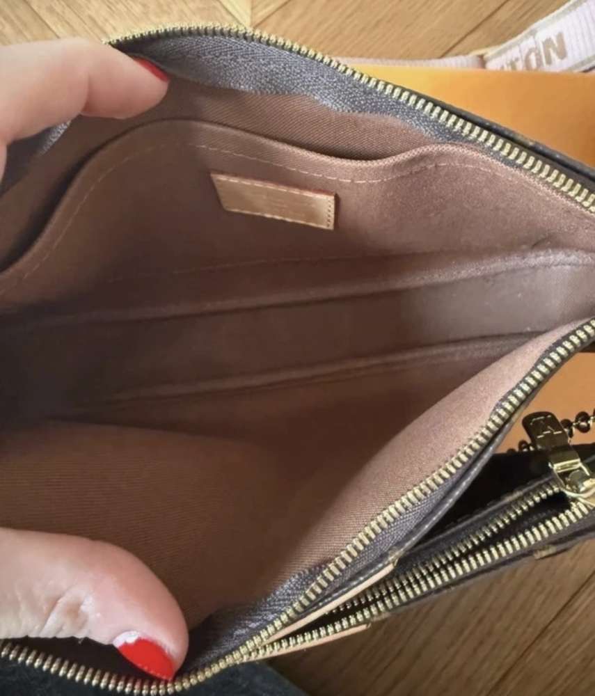 Louis Vuitton Multipochette