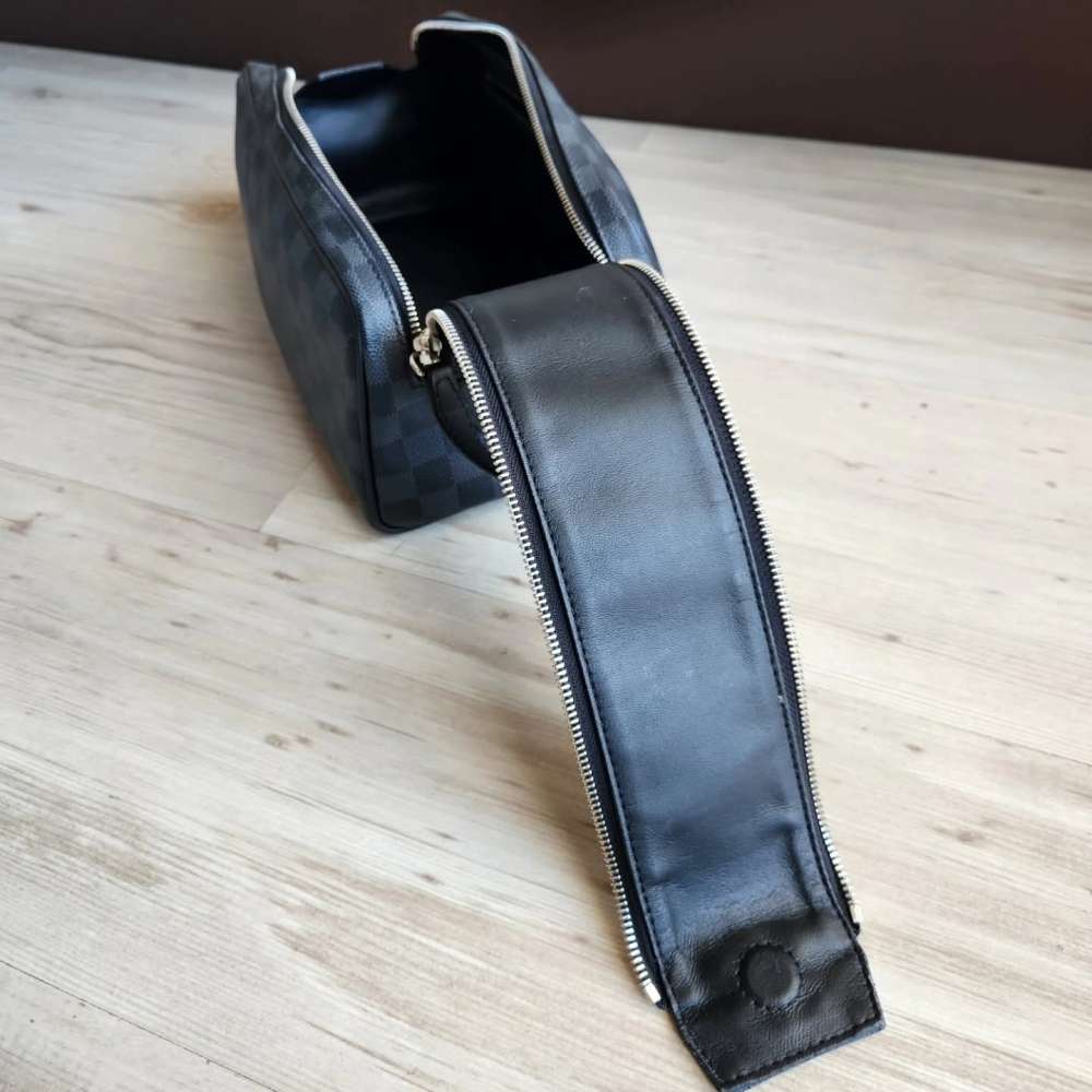 Louis Vuitton Toilette