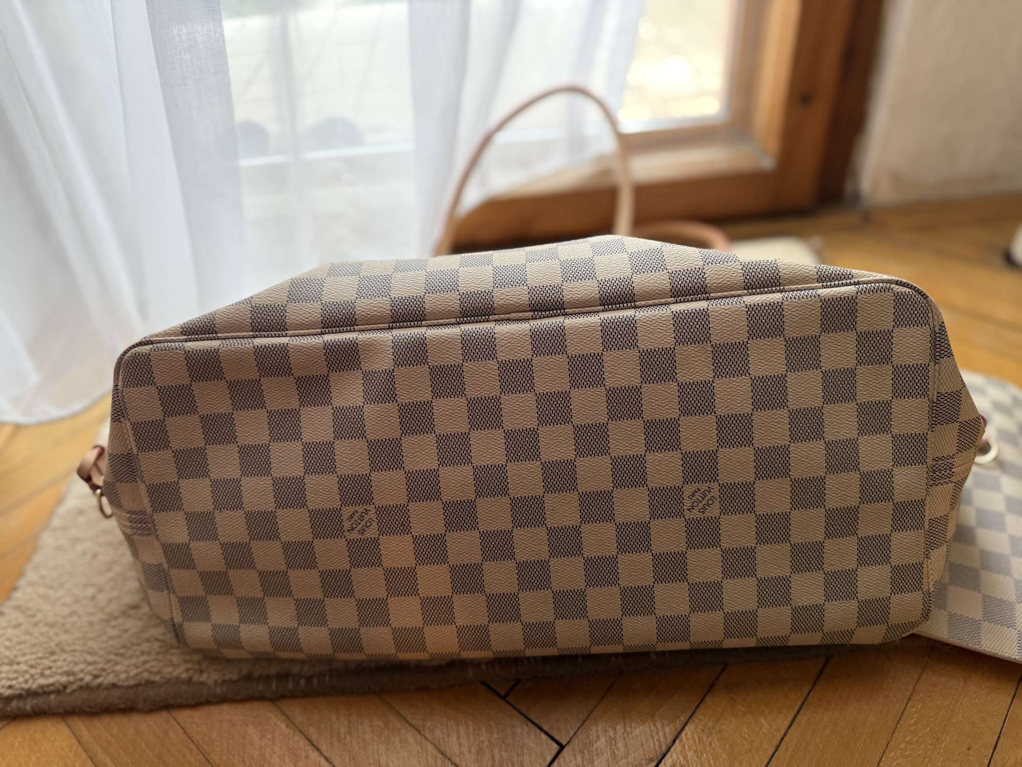 LV neverfull