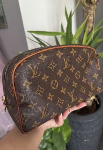 https://vipluxury.sk/Louis Vuitton travel case