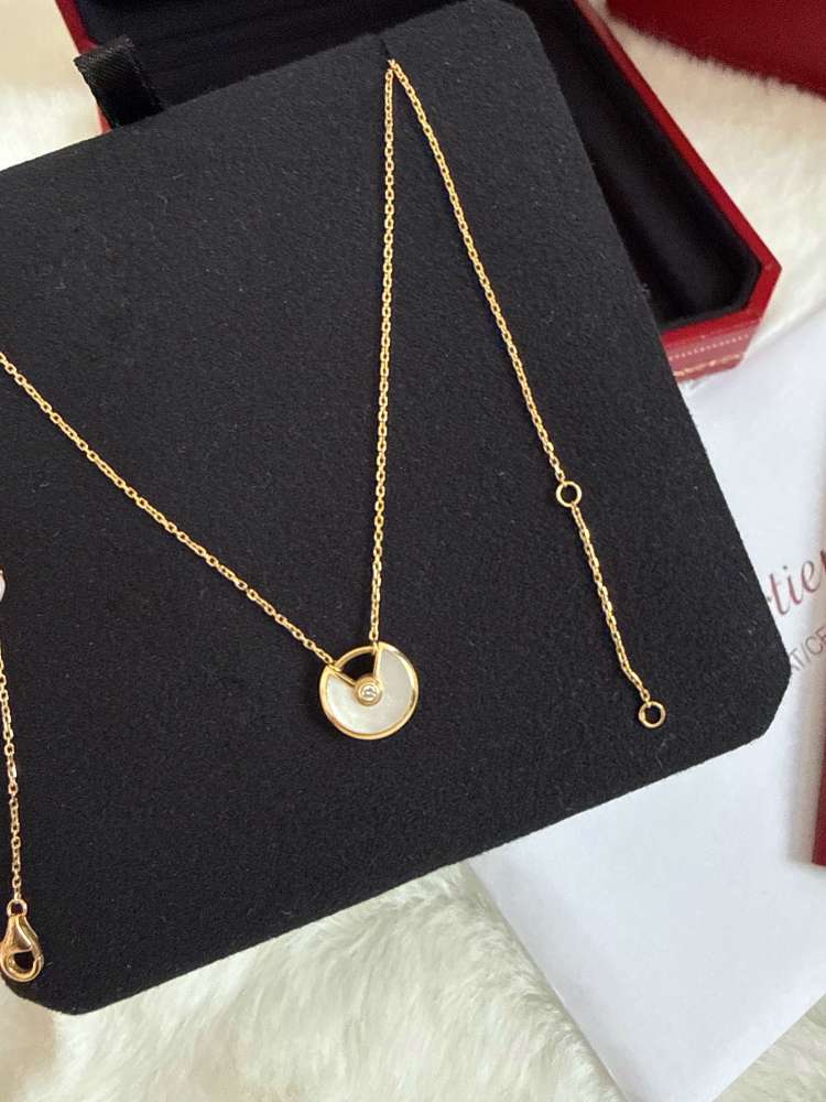 Cartier Amulette Nahrdelník