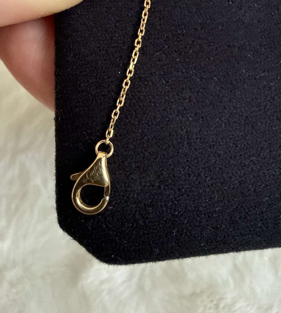 Cartier Amulette Nahrdelník