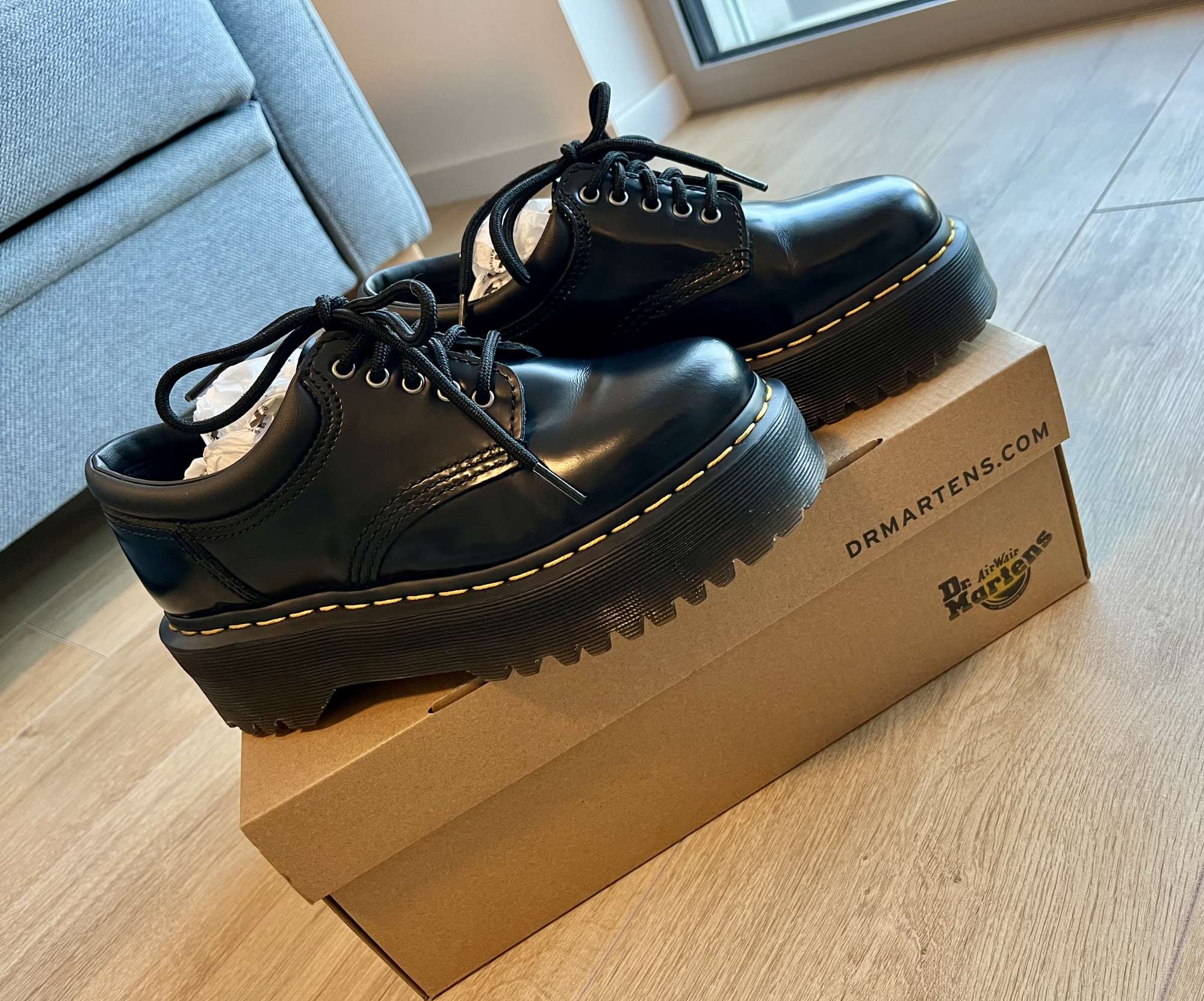 Dr. Martens čierne nízke kožené topánky na šnurovanie 37