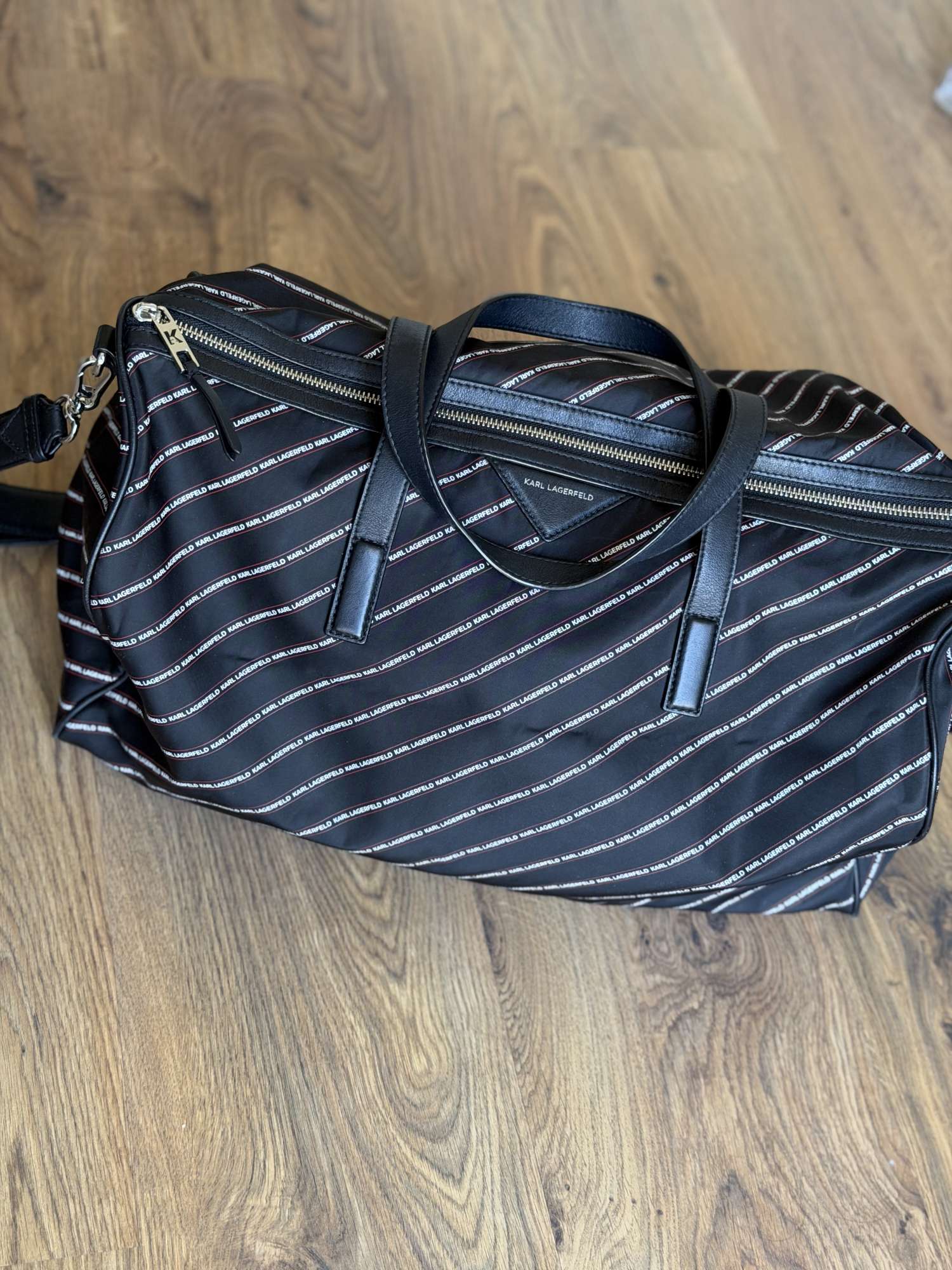 karl lagerfeld taška
