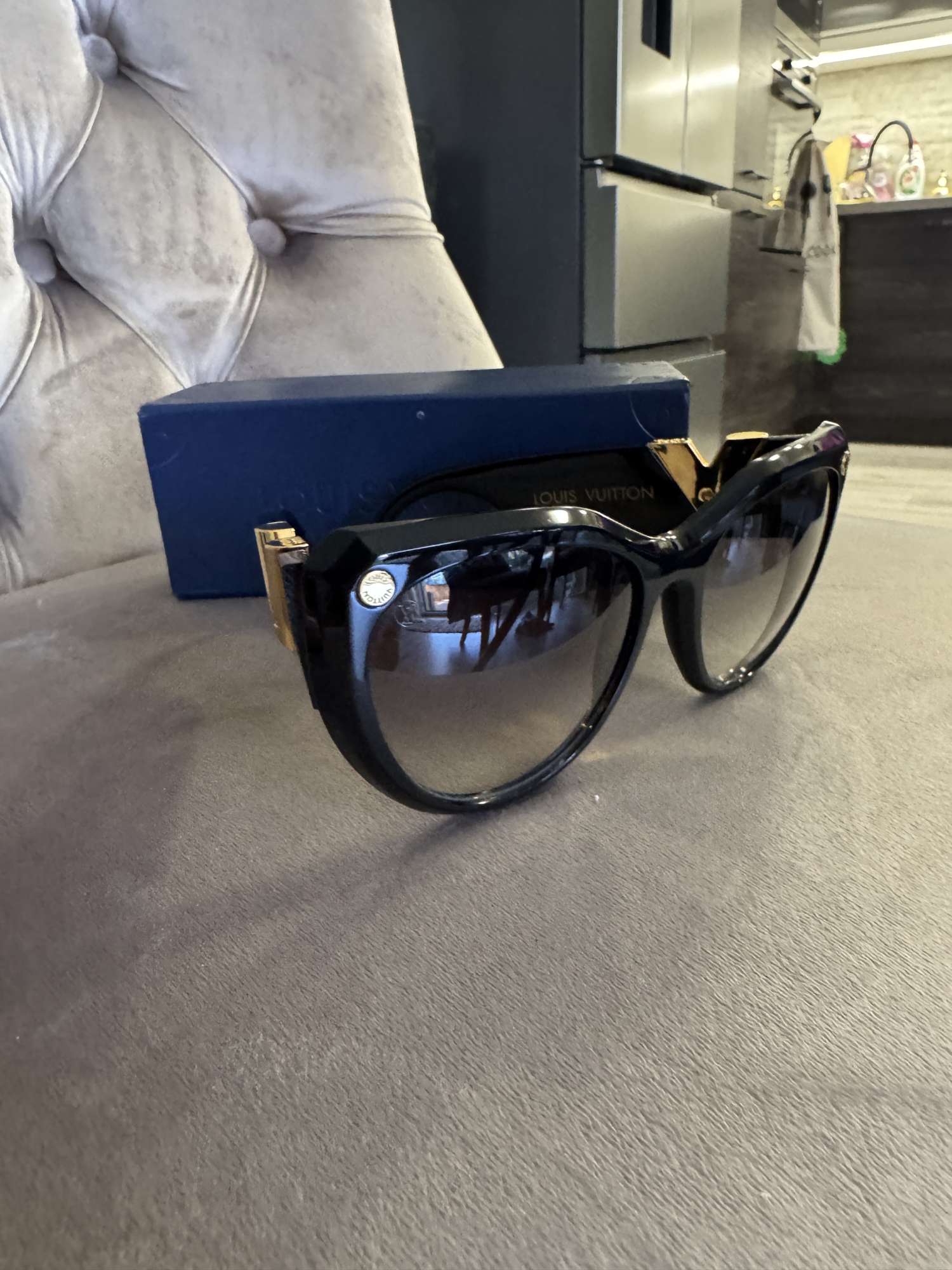 Louis Vuitton sunglass my fire lady