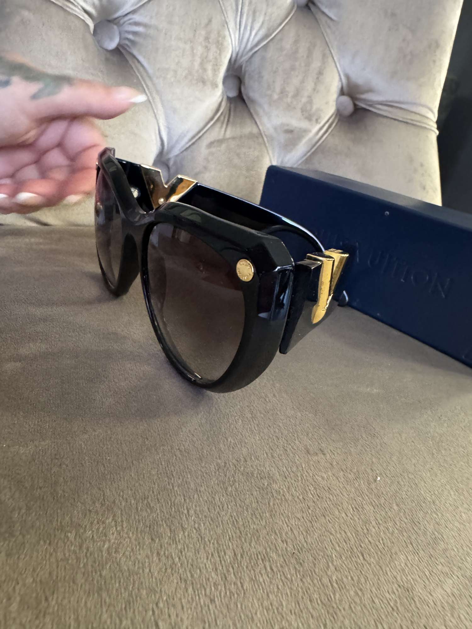Louis Vuitton sunglass my fire lady
