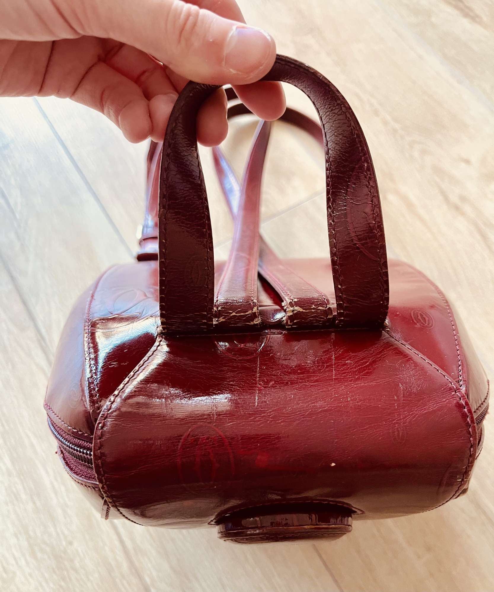 Cartier bordový kožený batoh