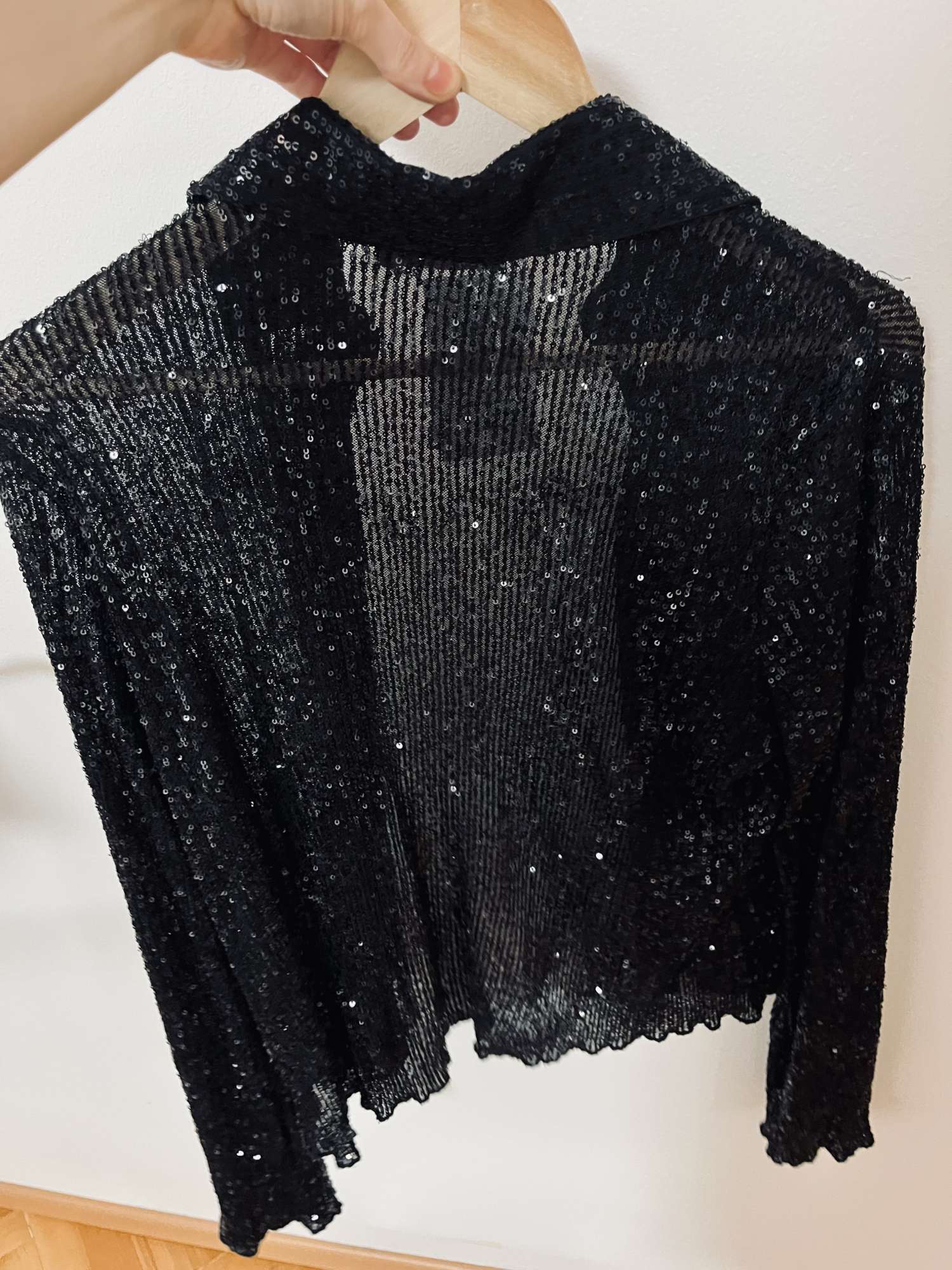 Rich&Royal čierna blúzka - flitre XS