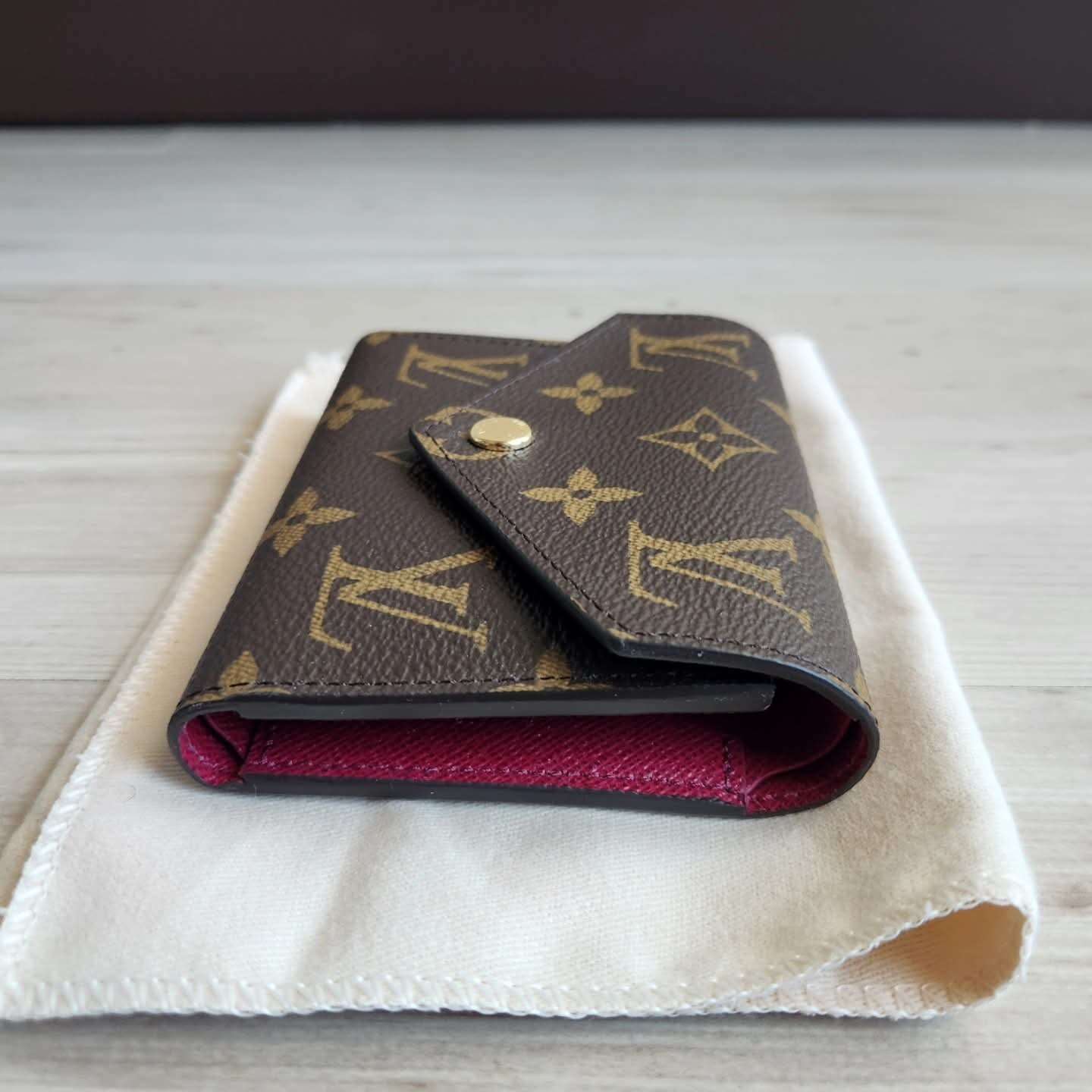 Louis Vuitton Victorine