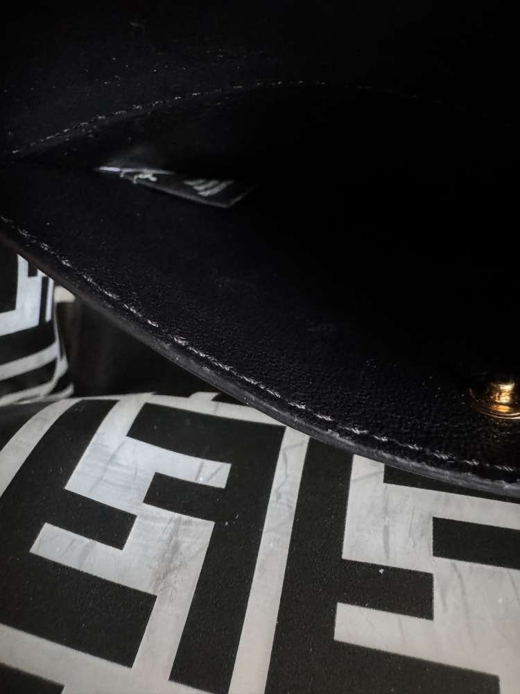 TPU FF CALFSKIN F IS FENDI KAN I SHOULDER BAG BLACK