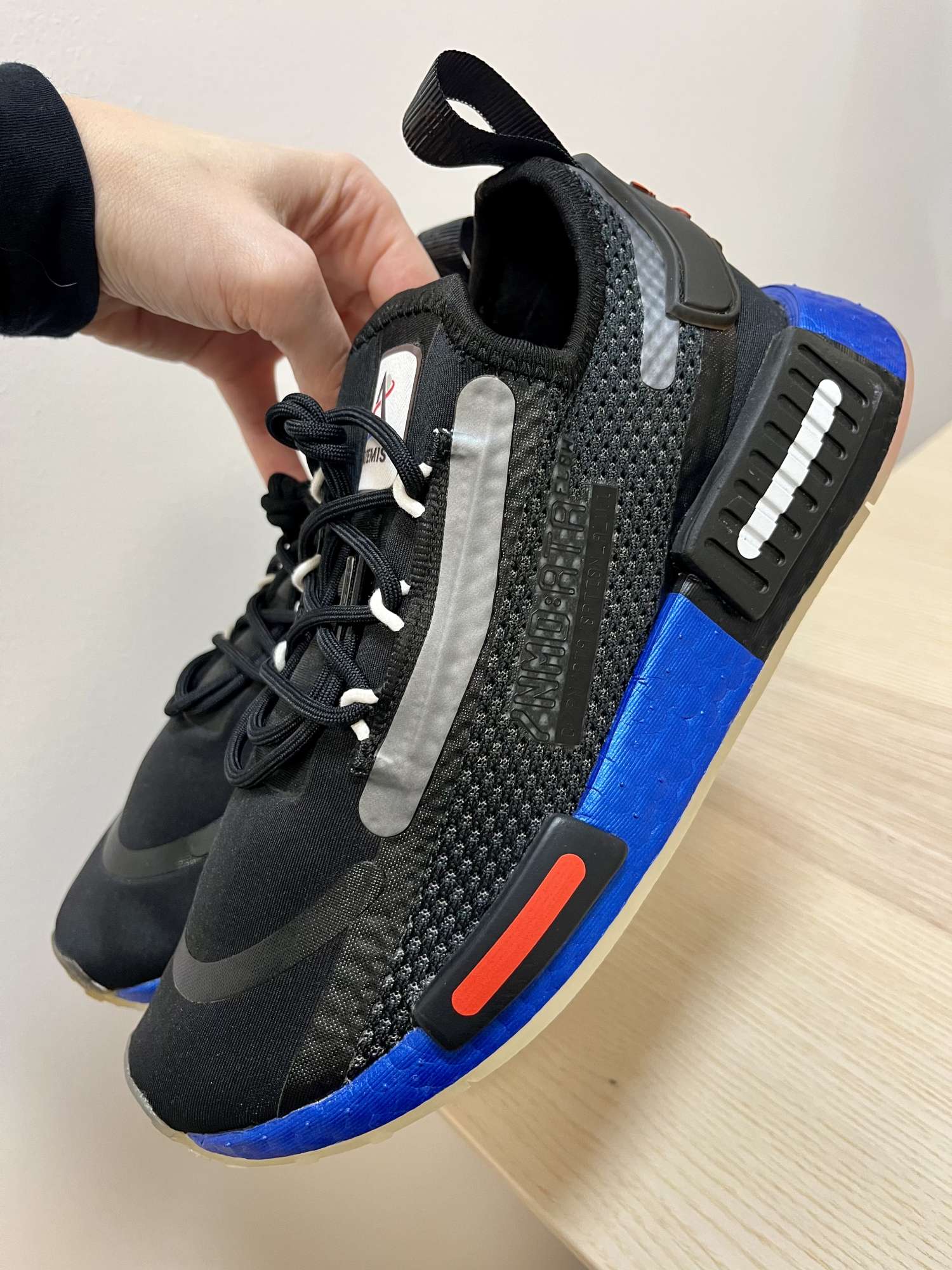 Tenisky Adidas NMD R1 Spectoo 36,5