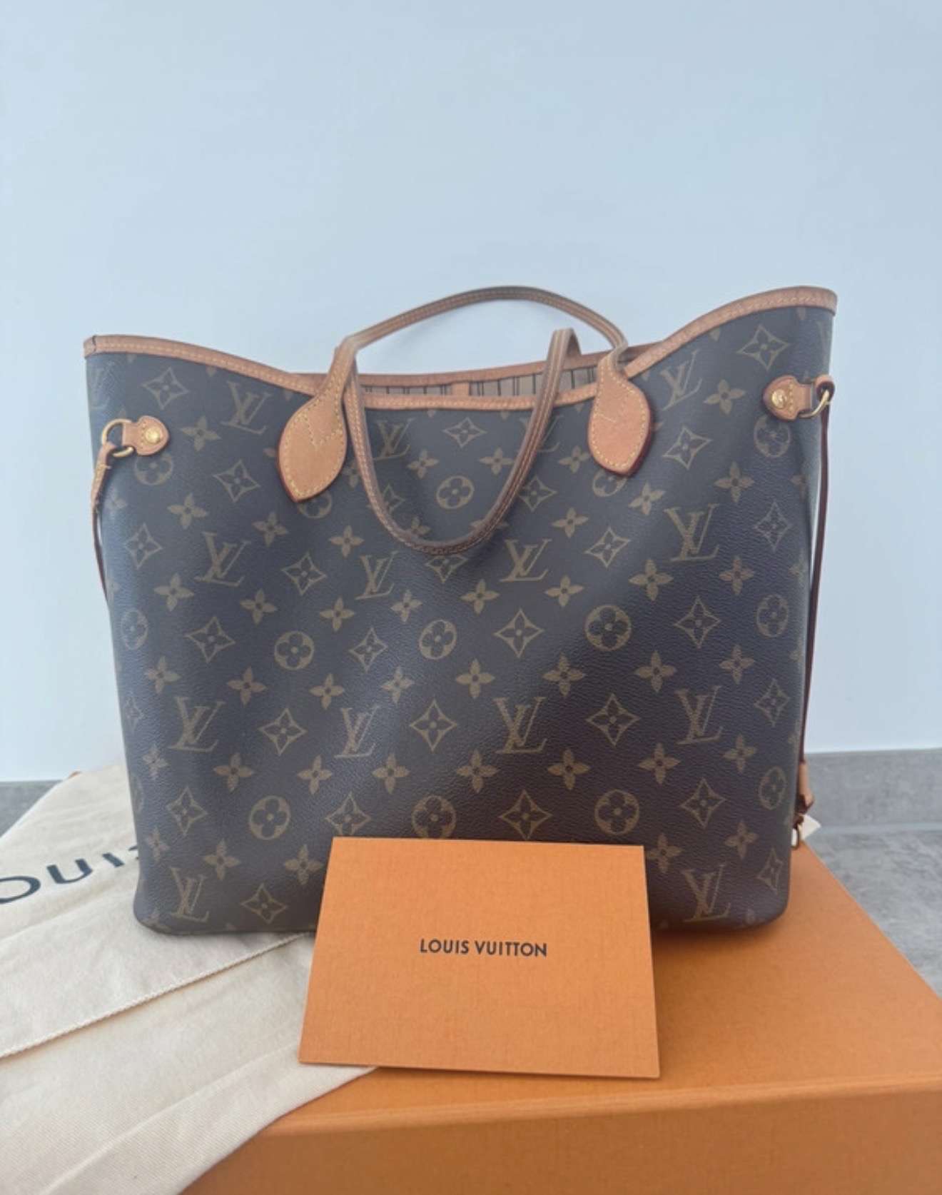 Louis Vuitton Mm s clutchom