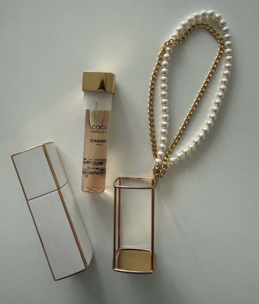 Chanel mini parfem s obalom