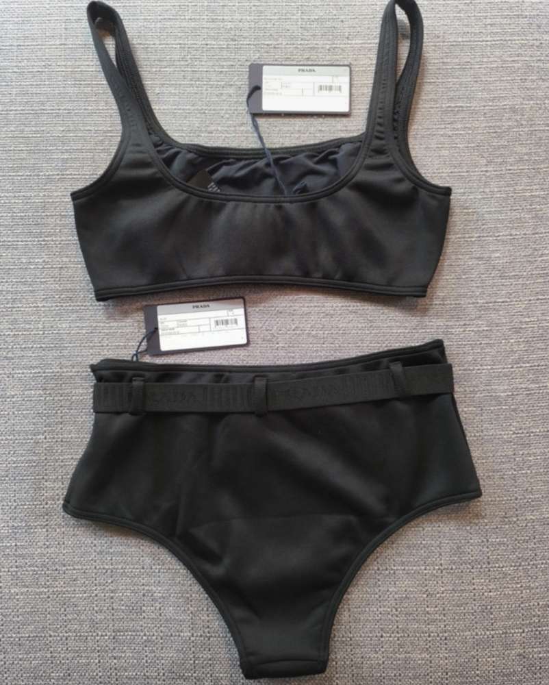 Prada plavky