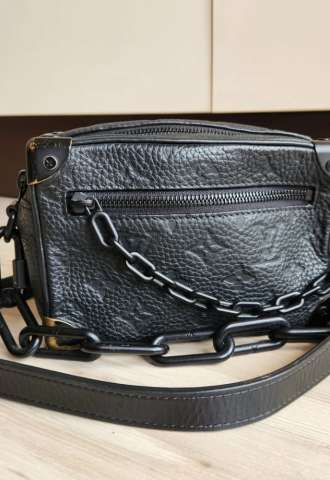 https://vipluxury.sk/Louis Vuitton Trunk