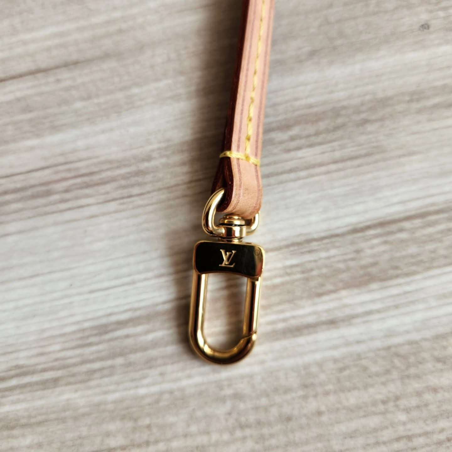 Louis Vuitton Pochette