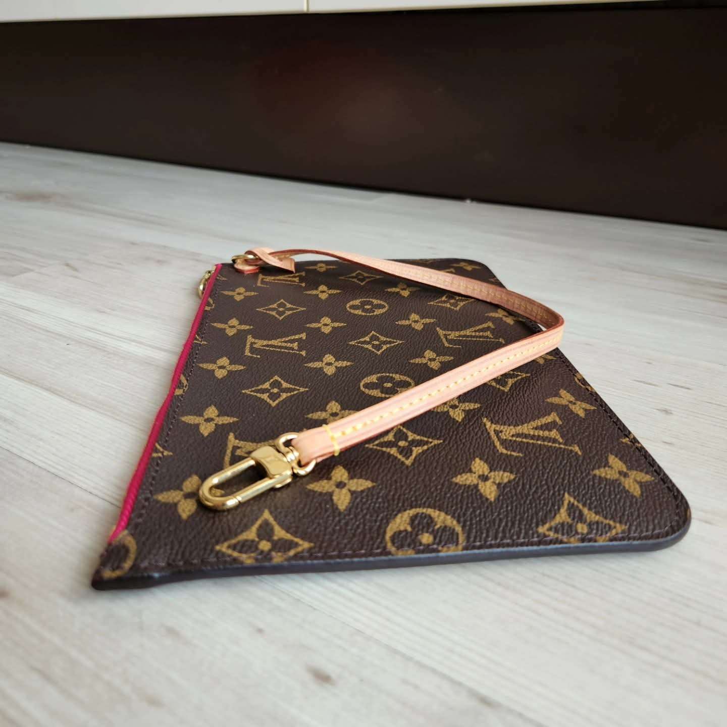 Louis Vuitton Pochette