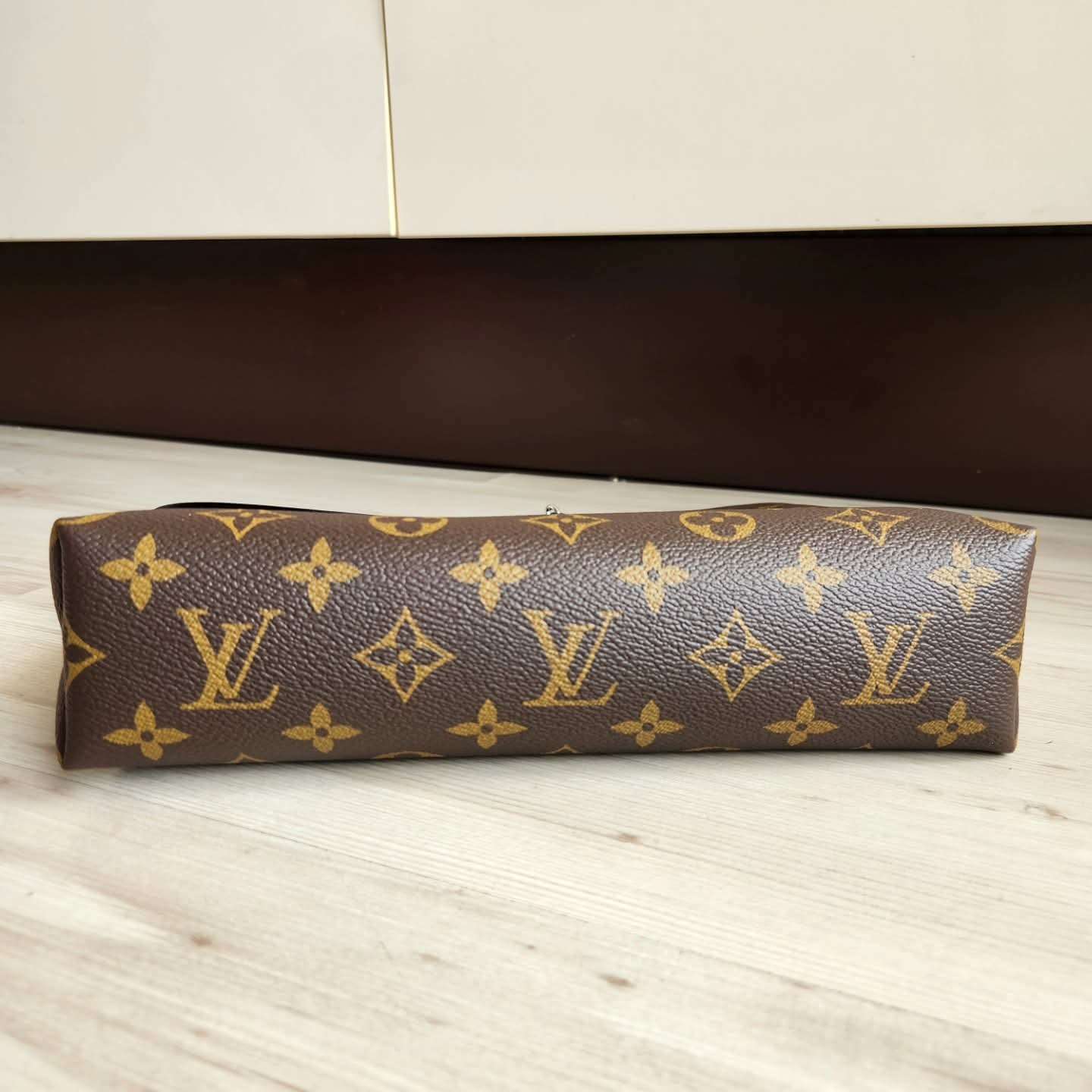 Louis Vuitton Clutch